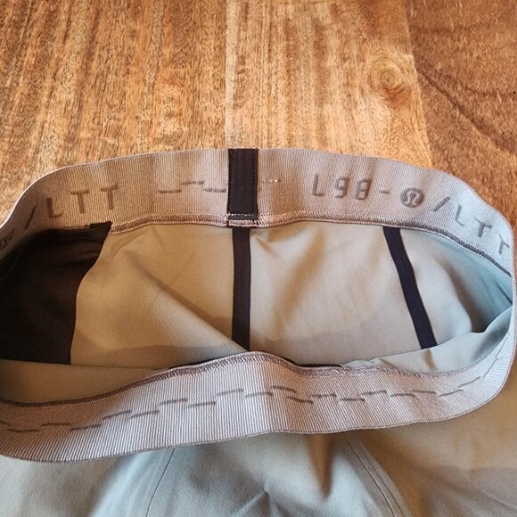 Lululemon Pants Mens Large Gray Green License to Train LTT Leggings Running Gym - Picture 3 of 9